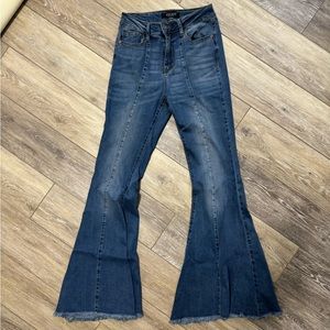 Judy Blue Medium Wash Flare Jeans